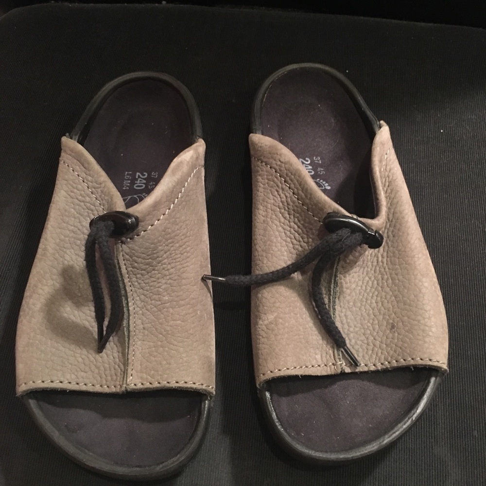 Tatami by Birkenstock grey slides